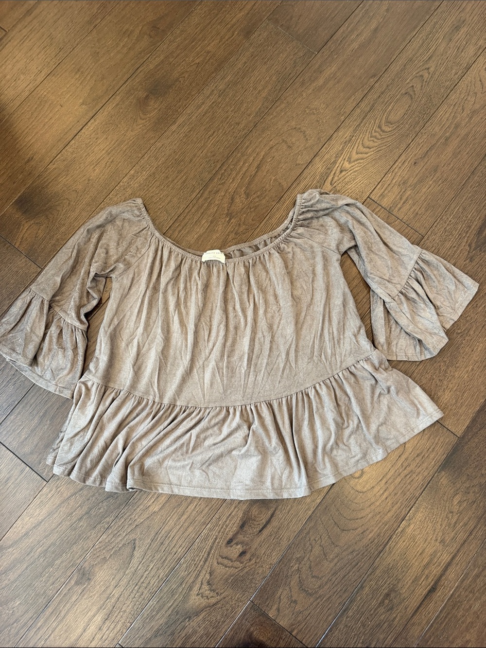 emory park Taupe Ruffle Peplum Crop Top Size Small - C54-148